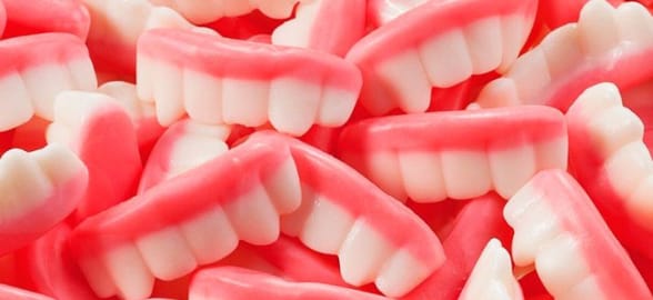 Halloween: How to enjoy sweets without neglecting oral health