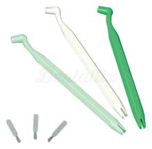 KIT D'EMBOUTS ET DE BROSSES POUR APPLICATEURS COMPOSITES