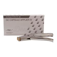 Applicateur de capsules IV