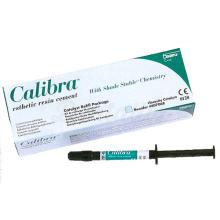 Calibra: Cemento de Resina Estético (Jeringa de 2 gr)