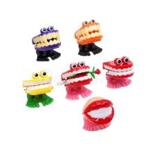 Jouet denture à remontoir