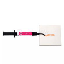 TKO: Composite photopolymérisable en gel (1 seringue de 3,4 g)